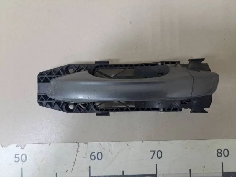 Ручка двери задней наружная левая Skoda Octavia (A7) 2013>