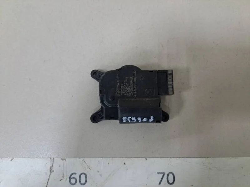 Моторчик заслонки печки Skoda Octavia (A7) 2013>