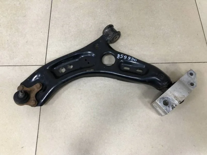 Рычаг передний левый Volkswagen Tiguan (5N1) 2007-2011