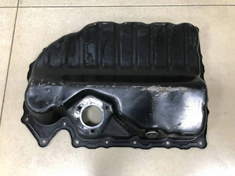 Поддон масляный двигателя Volkswagen Tiguan (5N1) 2007-2011