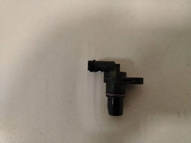 Датчик положения распредвала Skoda Octavia (A7) 2013>