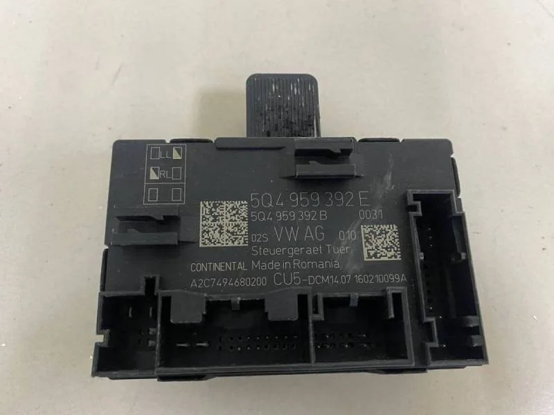 Блок комфорта Skoda Octavia (A7) 2013>