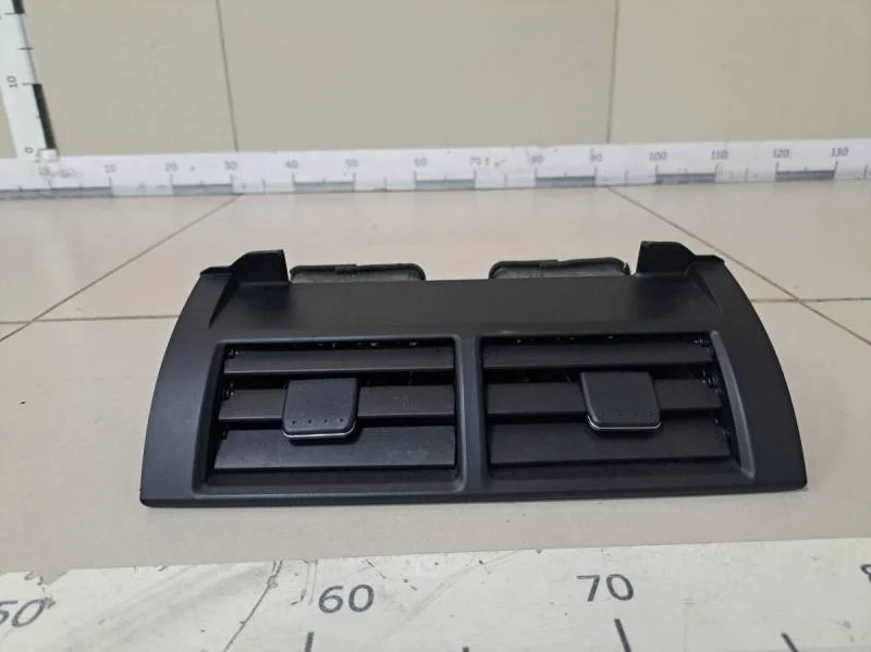 Дефлектор воздушный Toyota Camry (V50) 2011-2017