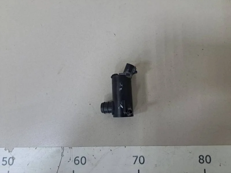 Насос омывателя фар Toyota Camry (V50) 2011-2017