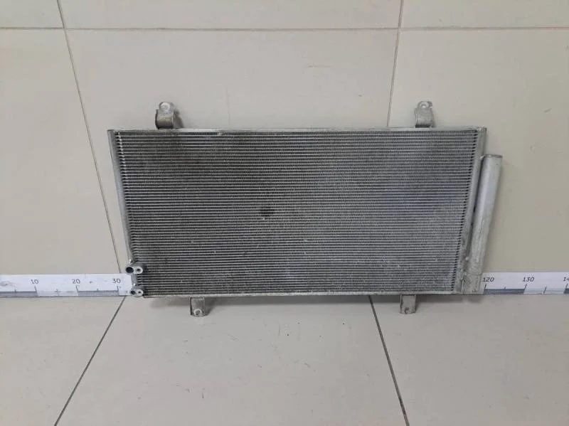 Радиатор кондиционера (конденсер) Toyota Camry (V50) 2011-2017