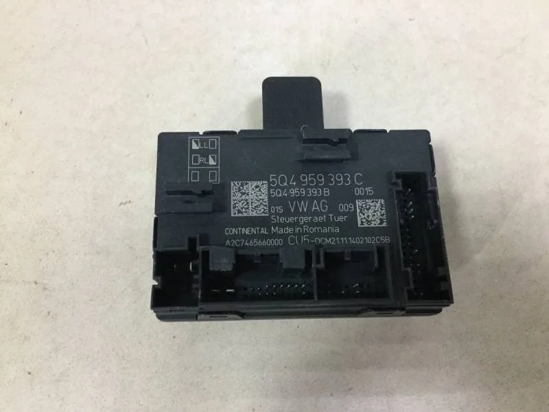 Блок комфорта Skoda Octavia (A7) 2013>