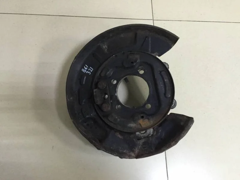 Кулак поворотный задний левый Lexus GS 300/400/430 (S190) 2005-2011