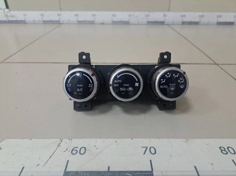 Блок управления отопителем Suzuki SX4 2006-2013