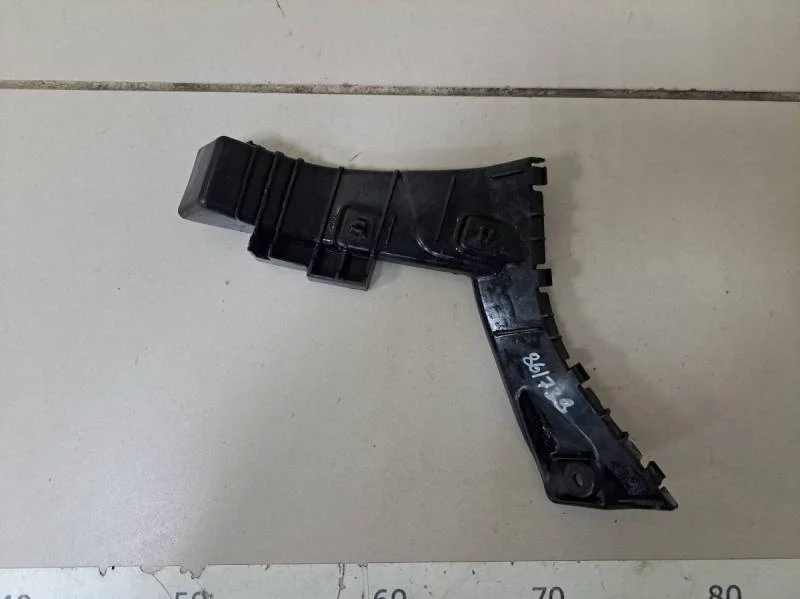 Кронштейн заднего бампера левый Suzuki SX4 2006-2013