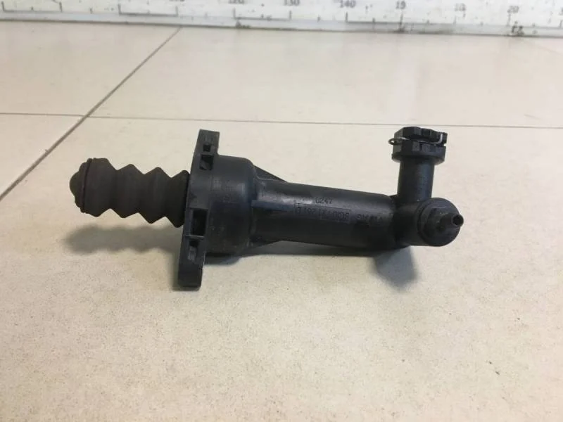 Цилиндр сцепления рабочий Volkswagen Polo (Sed RUS) 2011>