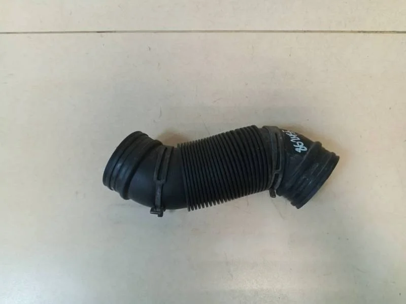 Патрубок воздушного фильтра Skoda Octavia (A7) 2013>