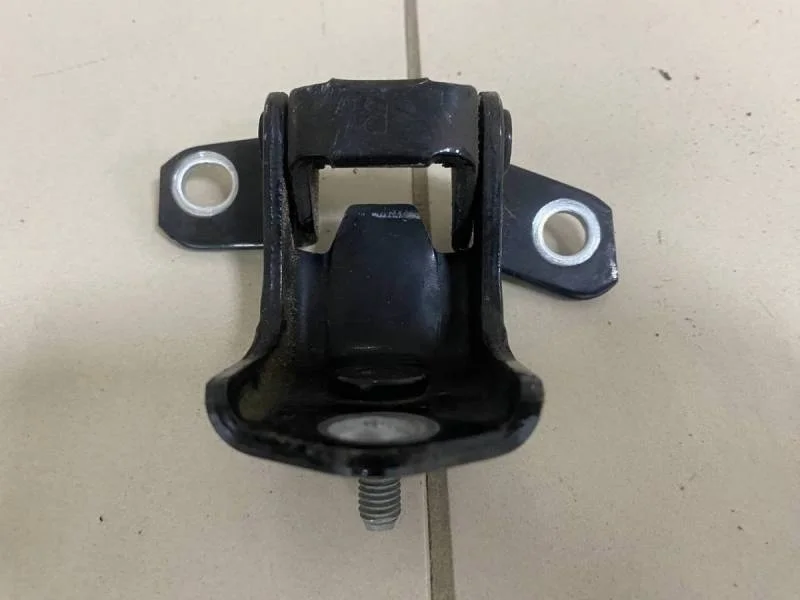 Петля двери задней правой верхняя Mazda CX-7 (ER) 2006-2012