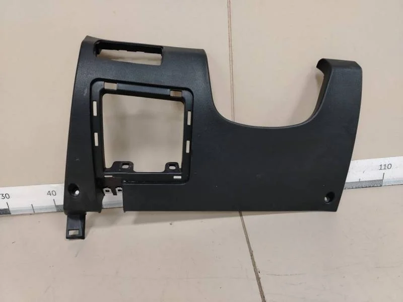 Накладка (кузов внутри) Hyundai Solaris 2010-2017