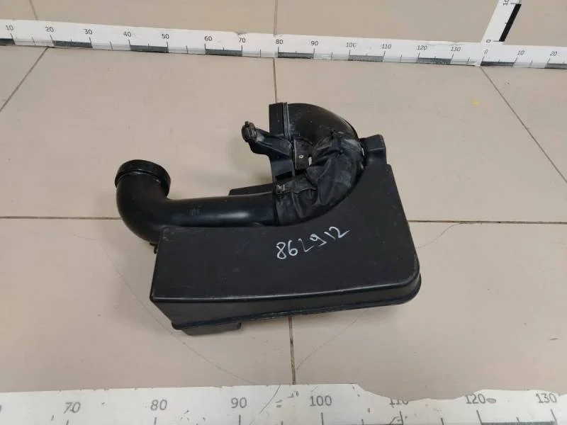 Резонатор воздушного фильтра Hyundai Solaris 2010-2017