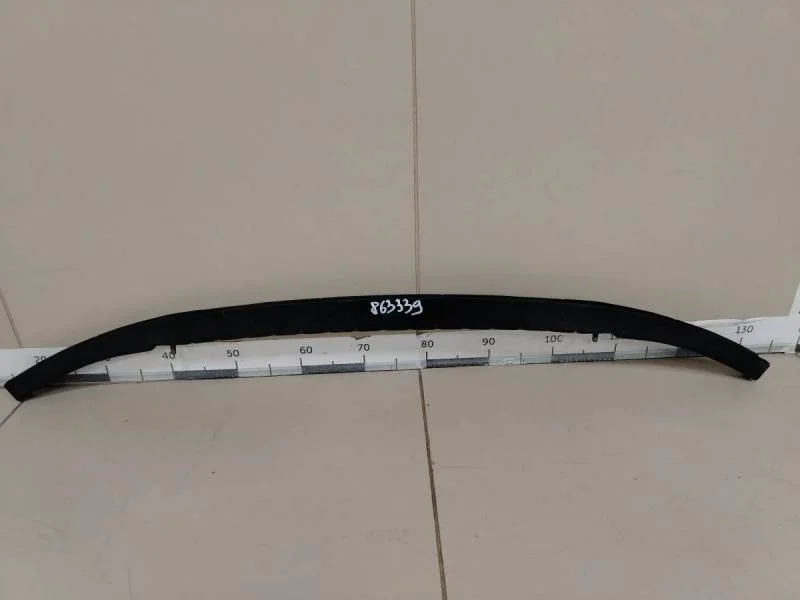 Усилитель переднего бампера Volkswagen Passat B6 2005-2010