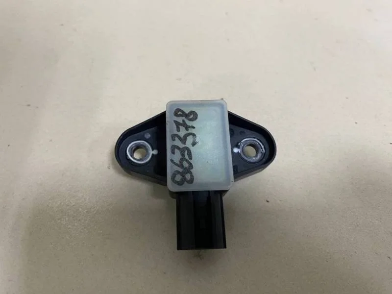 Датчик AIR BAG Volkswagen Passat B6 2005-2010