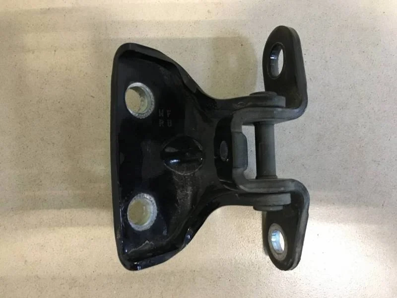 Петля двери задней правой верхняя Hyundai ix35 (LM) 2010-2015