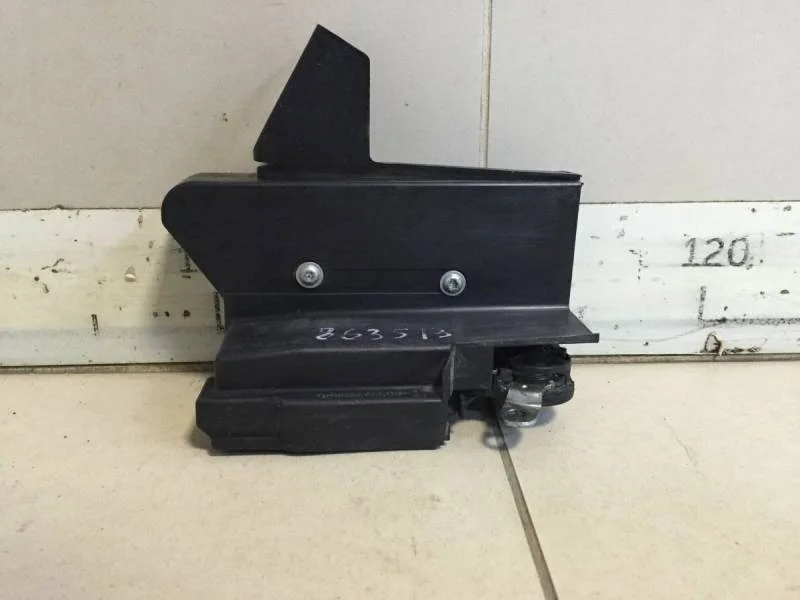 Замок двери передней правой Renault Logan (2) 2014>