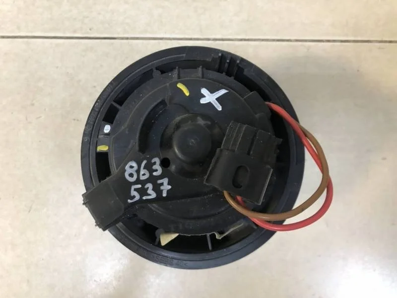 Моторчик отопителя Renault Logan (2) 2014>