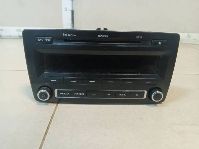 Магнитола Skoda Octavia (A5 1Z-) 2004-2013