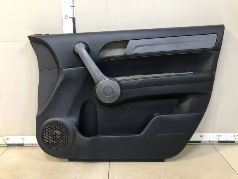 Обшивка двери передней правой Honda CR-V 2007-2012