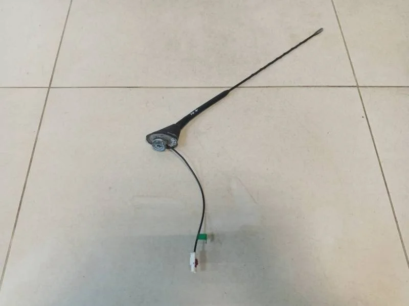 Антенна Skoda Octavia (A5 1Z-) 2004-2013