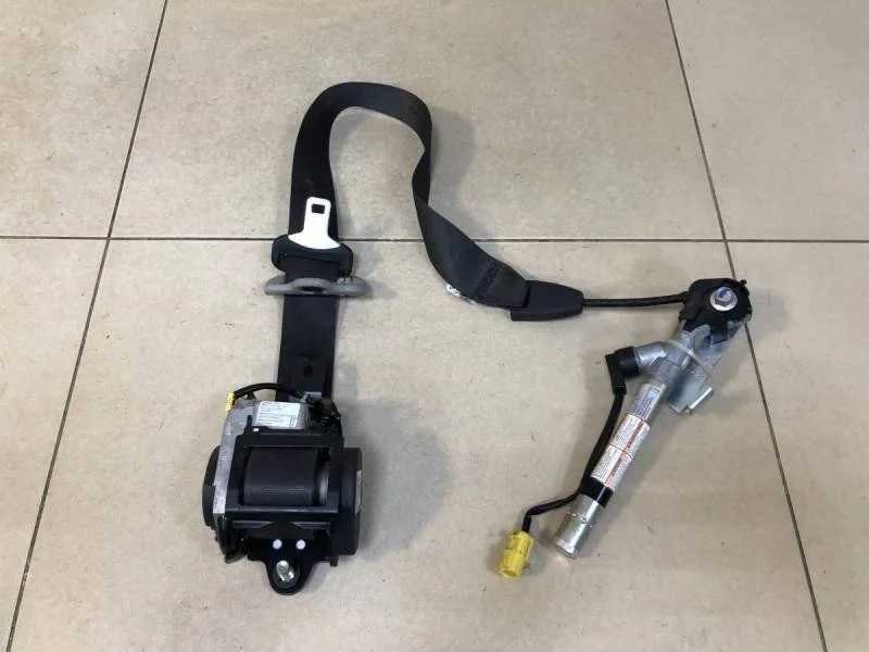 Ремень безопасности с пиропатроном Honda CR-V 2007-2012