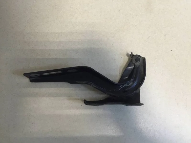 Петля капота правая Honda CR-V 2007-2012