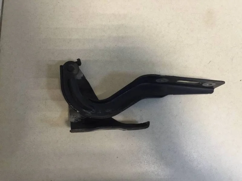 Петля капота левая Honda CR-V 2007-2012