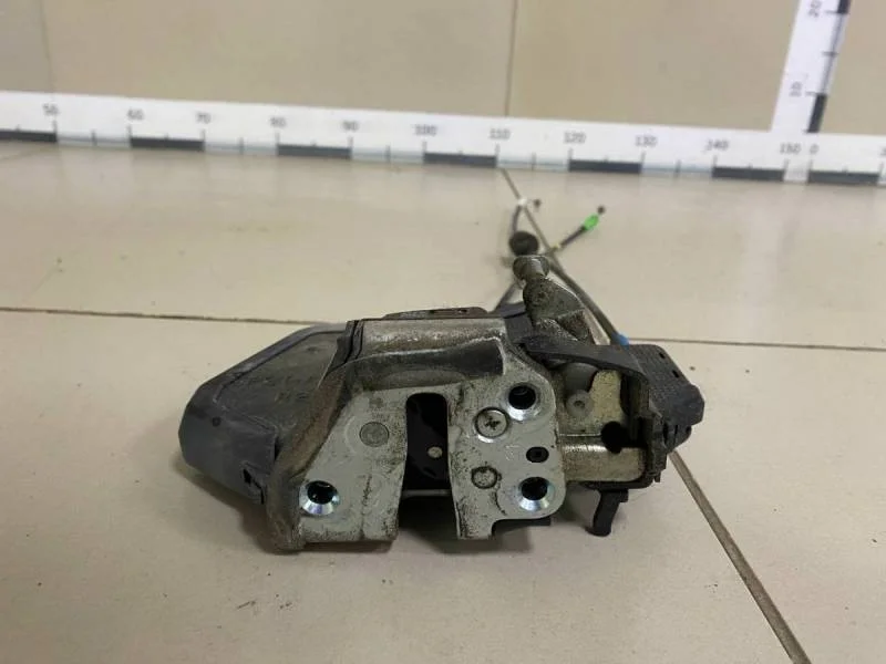 Замок двери задней правой Toyota Land Cruiser Prado (J120) 2002-2009