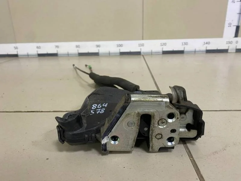 Замок двери передней правой Toyota Land Cruiser Prado (J120) 2002-2009