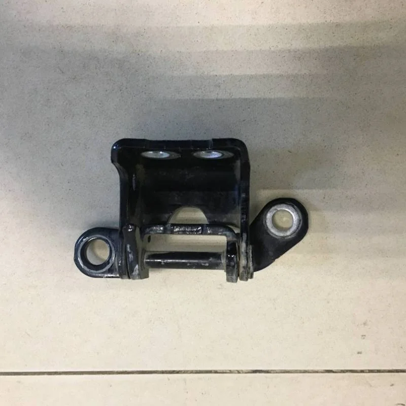 Петля двери задней левой верхняя Honda CR-V 2007-2012