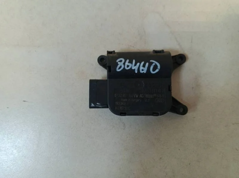 Моторчик заслонки печки Skoda Octavia (A5 1Z-) 2004-2013