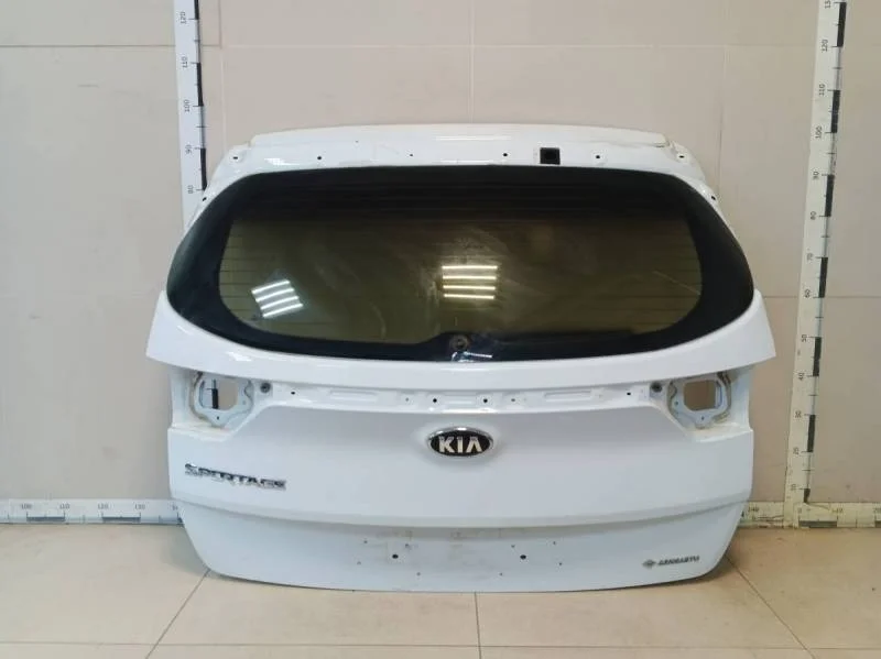 Дверь багажника со стеклом Kia Sportage 4 (QL) 2016>