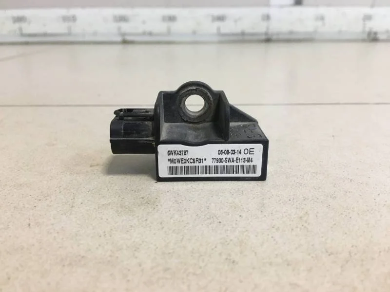 Датчик AIR BAG Honda CR-V 2007-2012