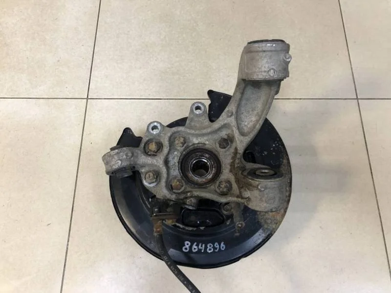 Кулак поворотный задний правый Honda CR-V 2007-2012