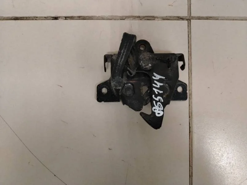 Замок капота Hyundai Getz 2002-2010