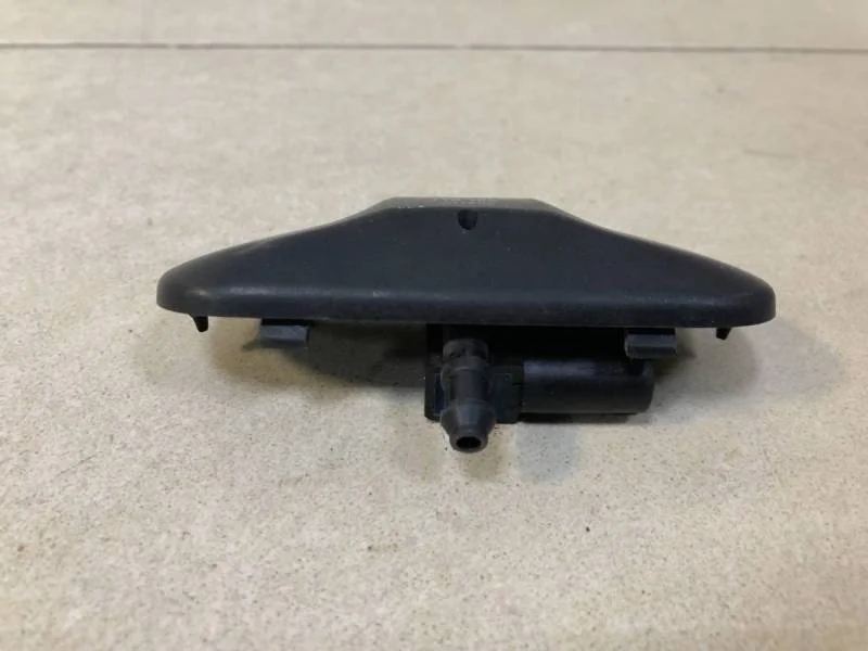 Форсунка омывателя лобового стекла Volkswagen Jetta (1K) 2006-2011