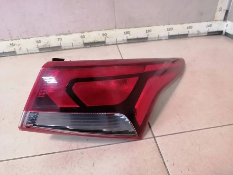 Фонарь задний наружный правый Hyundai Solaris 2017>