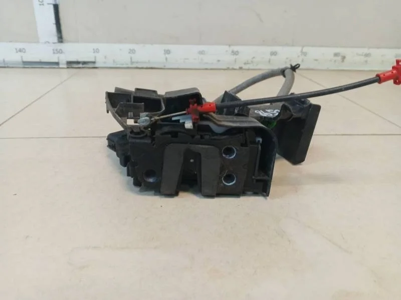 Замок двери задней левой Ford Mondeo 4 2007-2015