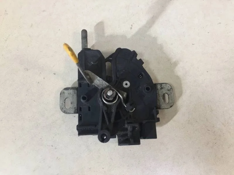 Замок капота Ford Mondeo 4 2007-2015