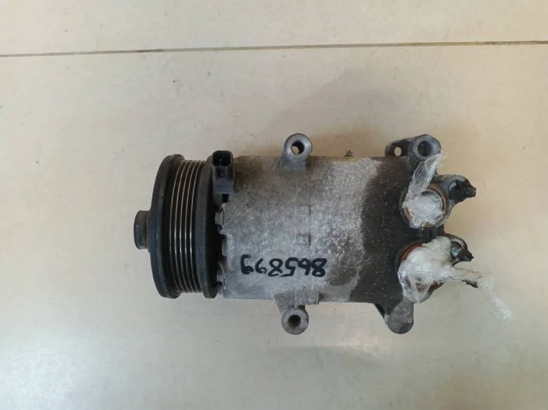 Компрессор системы кондиционирования Ford Mondeo 4 2007-2015