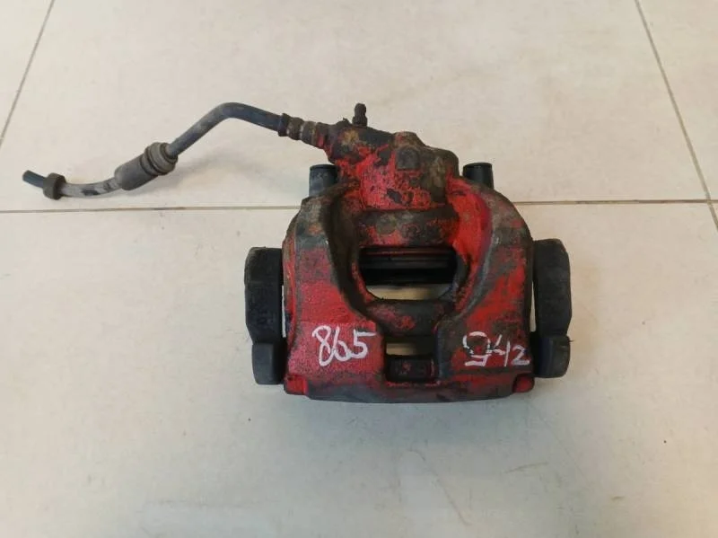 Суппорт передний правый Ford Mondeo 4 2007-2015