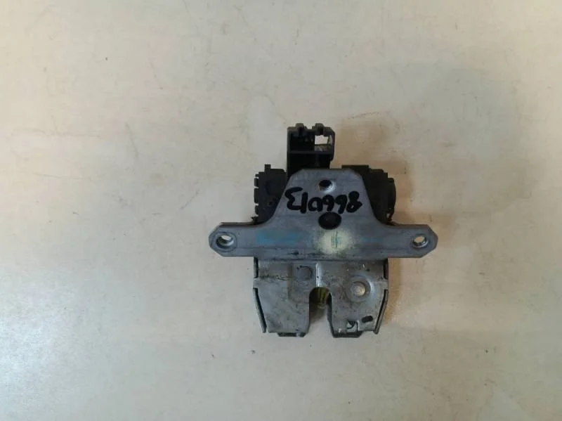 Замок багажника Ford Mondeo 4 2007-2015