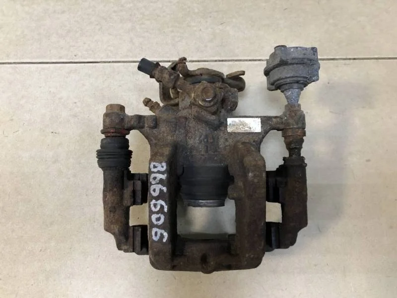 Суппорт задний левый Chevrolet Cruze (J300) 2009-2016