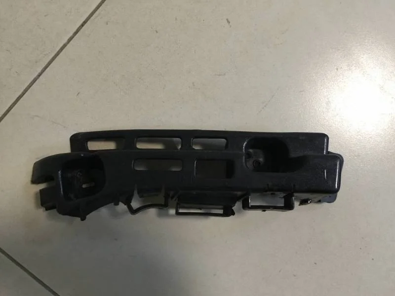 Кронштейн заднего бампера правый Chevrolet Cruze (J300) 2009-2016