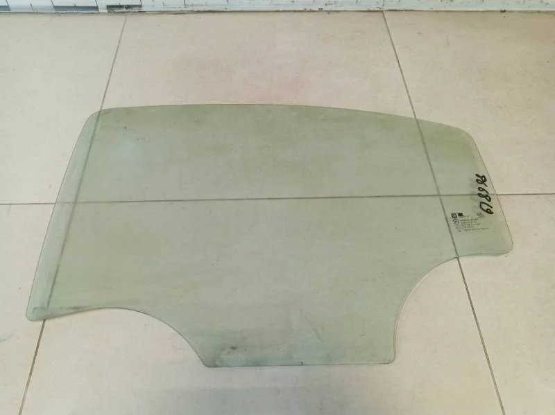 Стекло двери задней левой Chevrolet Aveo T300 2011>