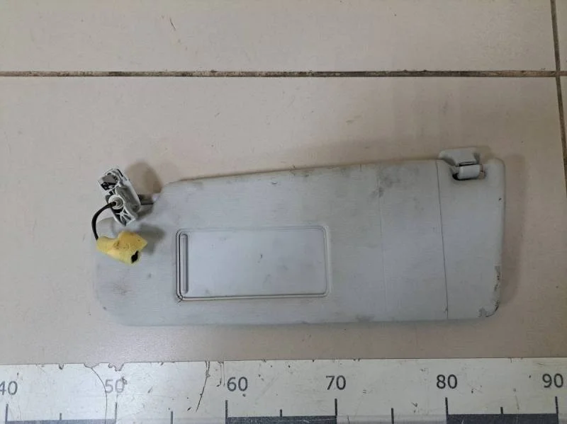 Козырек солнцезащитный (внутри) Volkswagen Jetta (5K) 2011>