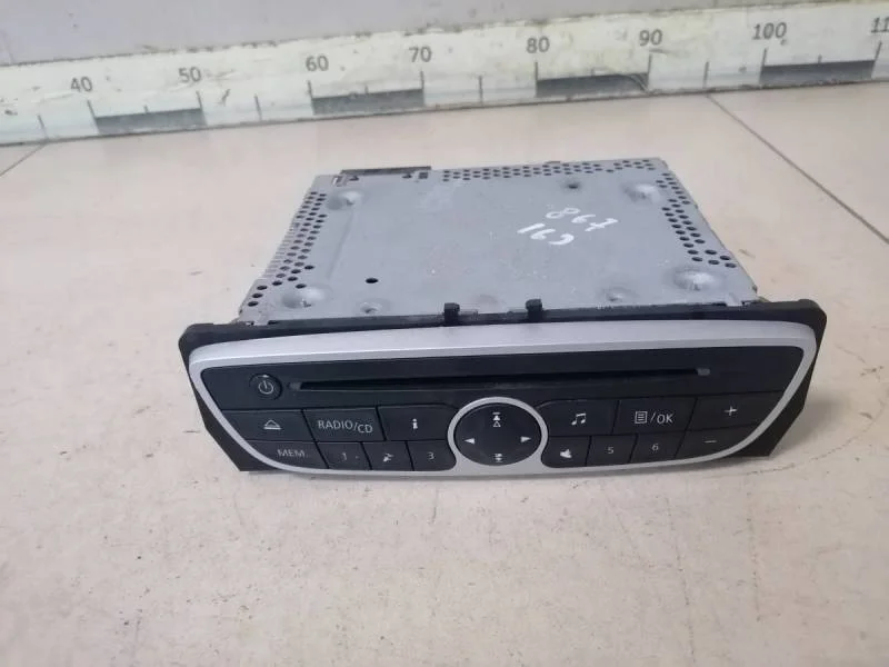 Магнитола Renault Megane (3) 2009-2016