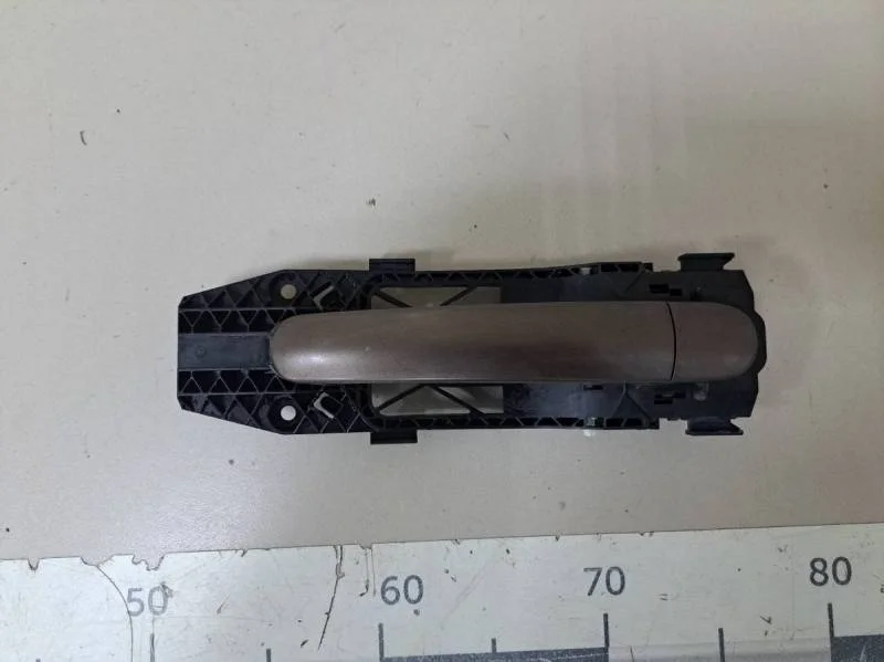 Ручка двери задней наружная левая Volkswagen Jetta (5K) 2011>